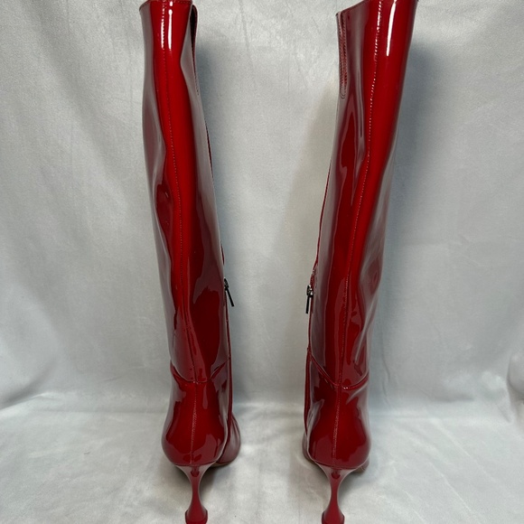 Vince Camuto Kamies Red Patent Leather Tall Knee High Heeled Boots Size 8 New - Picture 4 of 6